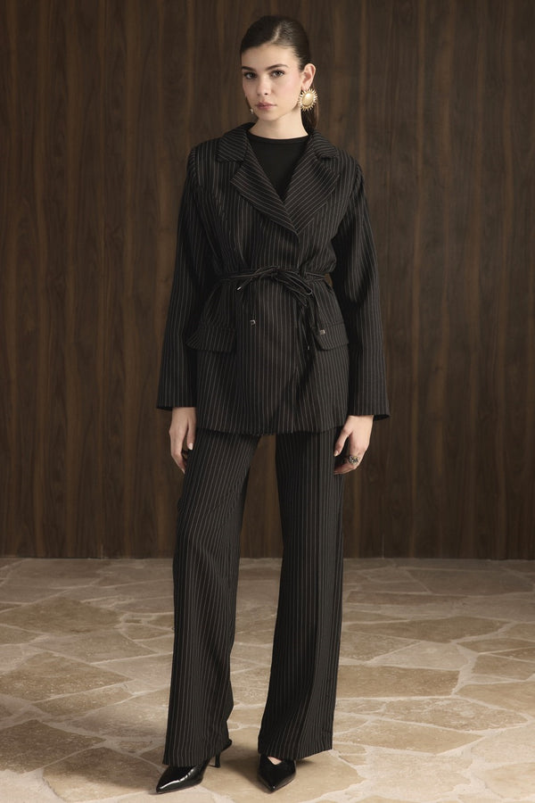 Bel Bağlamalı Blazer Ceket Takım - Siyah