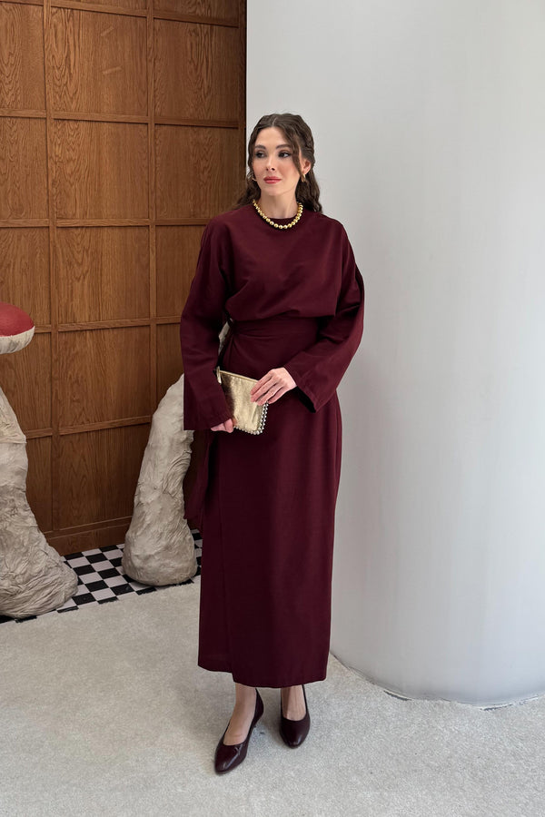 Cullen Etek Fiyonklu Keten Takım - Bordo