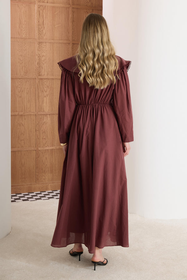 Ellarose Yaka Zincir Dantelli Elbise - Bordo
