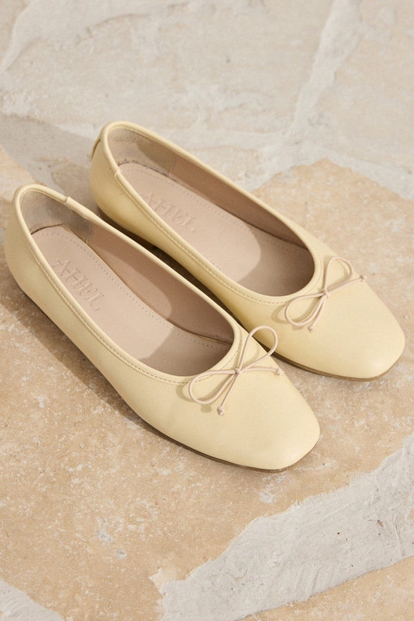 Fiyonklu Deri Babet - Butter Yellow