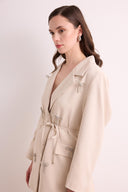 Hillary Kelebek Aksesuarlı Ceket Takım - Taş