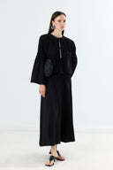 Kylea Önü Nervürlü Bağcıklı Keten Takım - Siyah