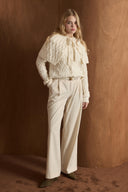 Örgü Desenli Düğmeli Triko Hırka - Ekru