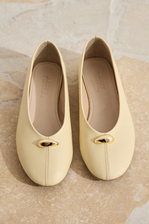 Toka Detaylı Deri Babet - Butter Yellow