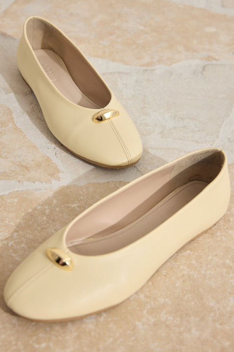 Toka Detaylı Deri Babet - Butter Yellow